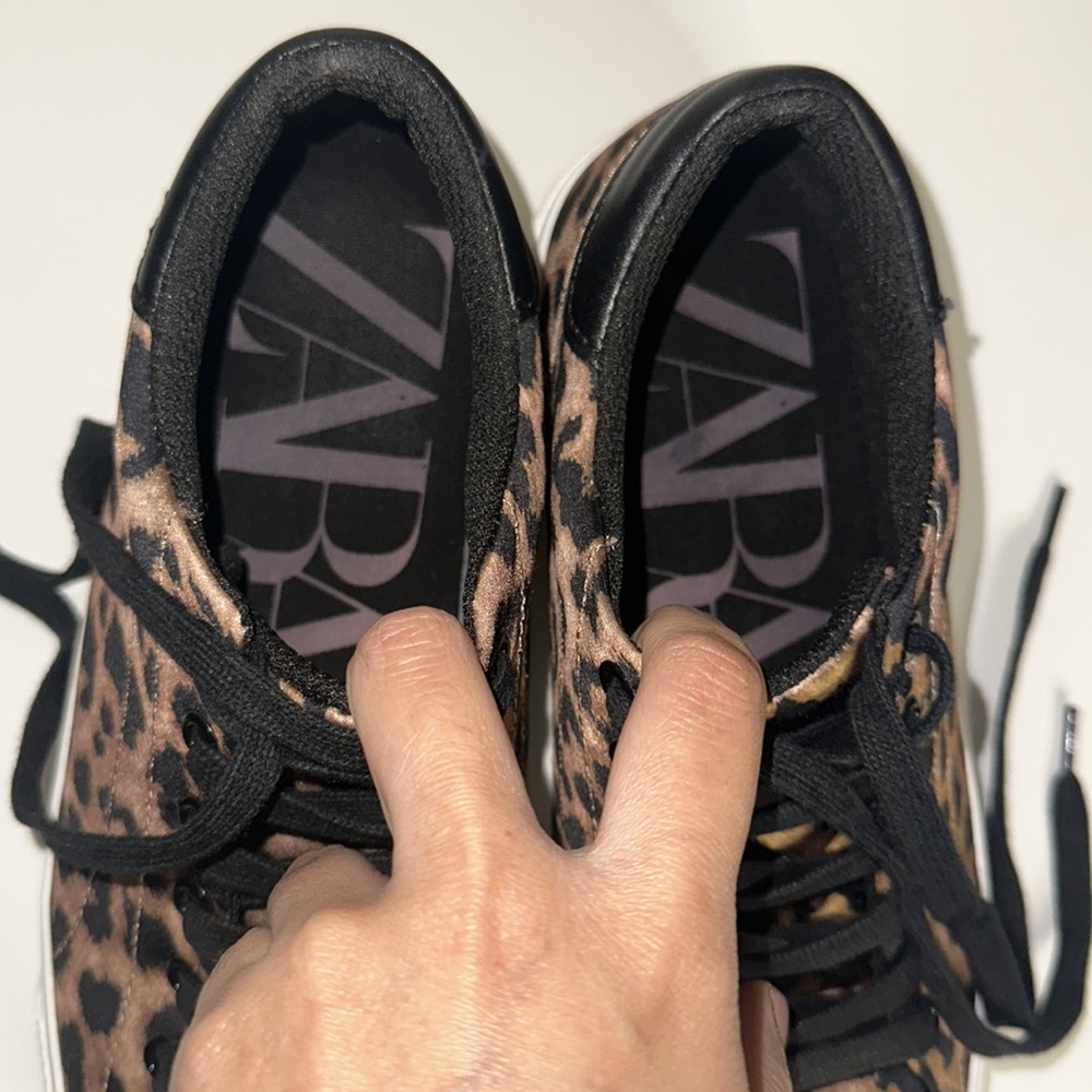 ZARA Leopard Print Sneakers 6.5 Like New! - Picture 10 of 15